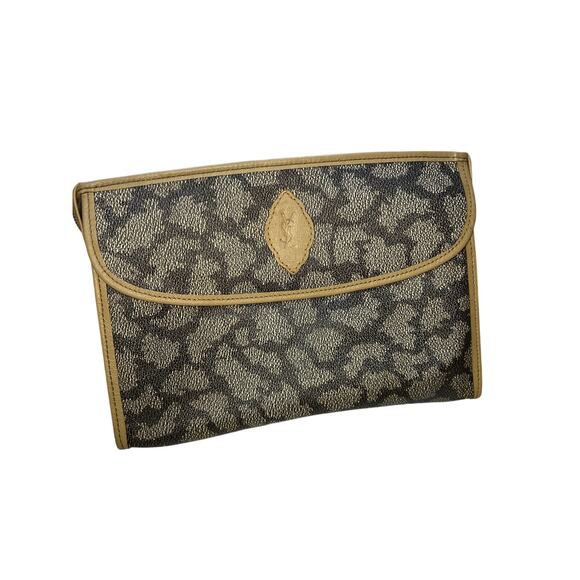 Yves Saint Laurent Clutch Zippy Bag Clutch with Outside Pouch Giraffe Print